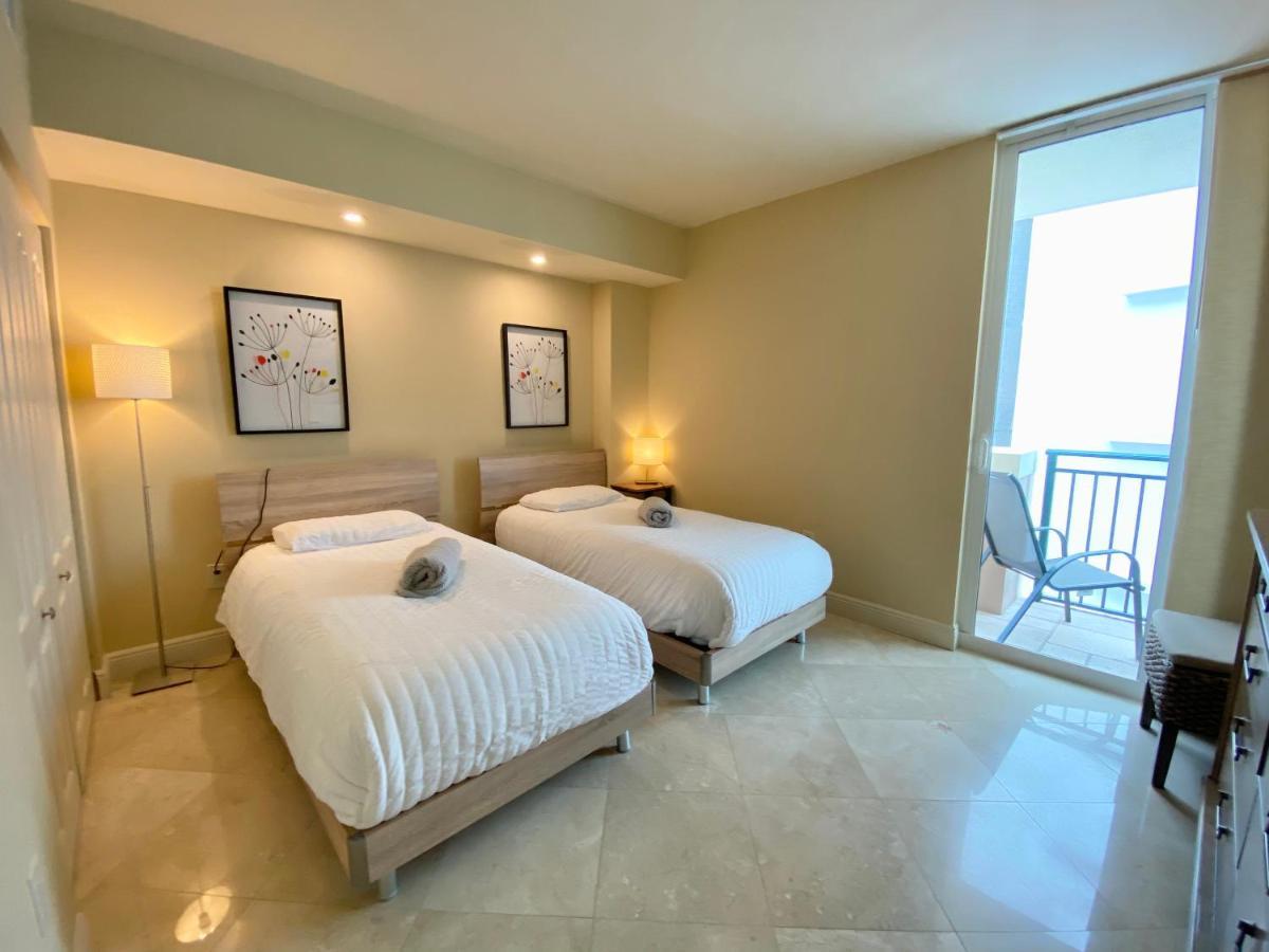 The King David Condos Miami Beach Bagian luar foto