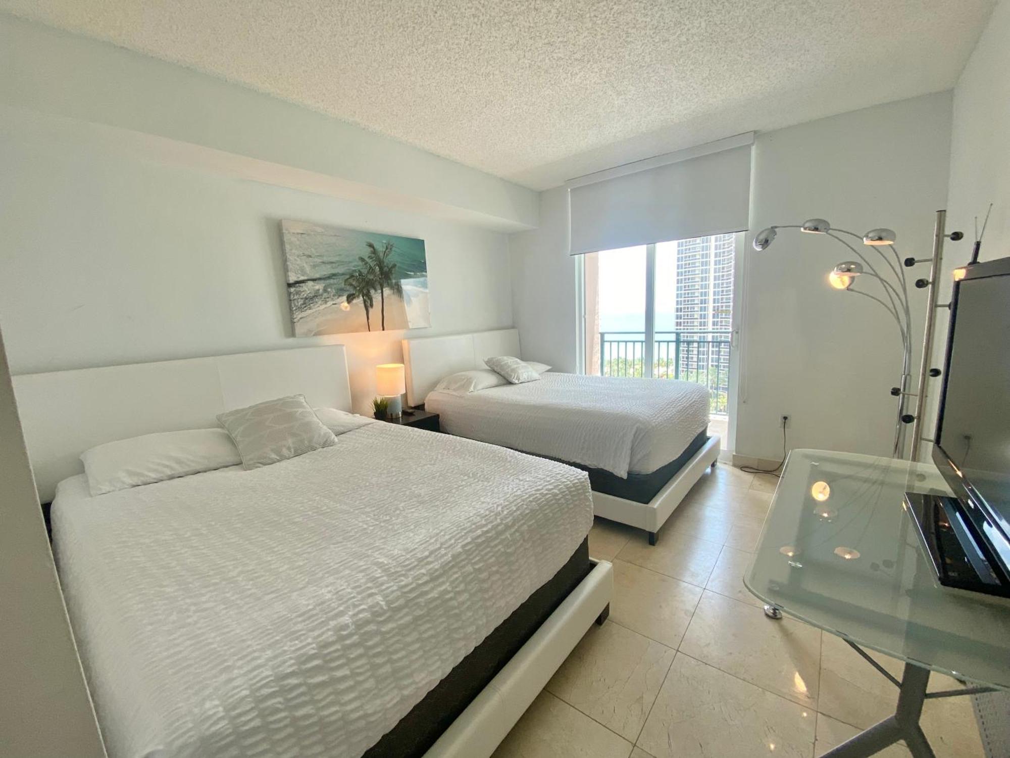 The King David Condos Miami Beach Bagian luar foto